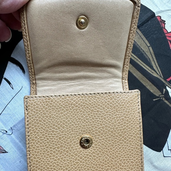 💛Chanel pouch, case, holder in a golden caviar leather for sunglasses, money - Picture 8 of 15